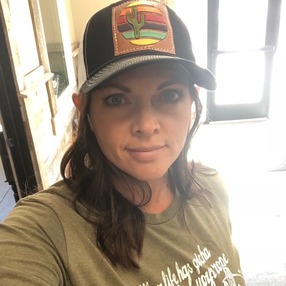 Meet your Posher, Sara